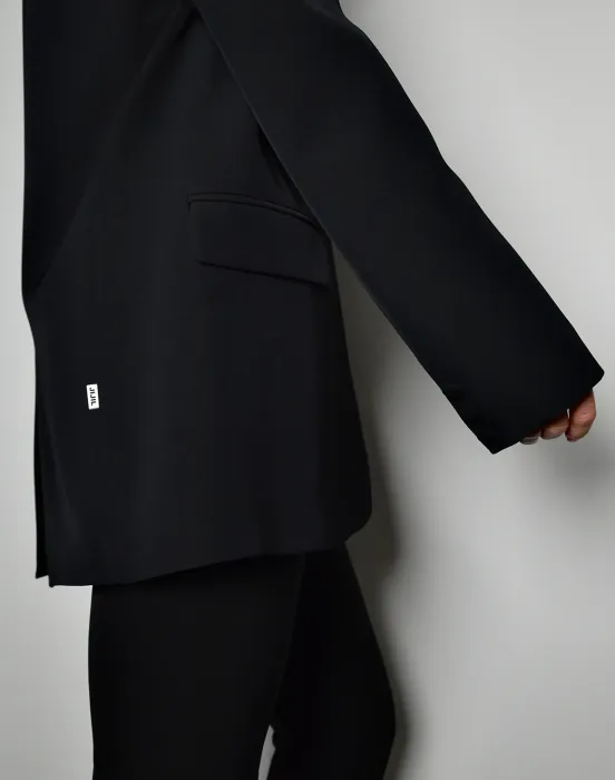 Пиджак прямого кроя