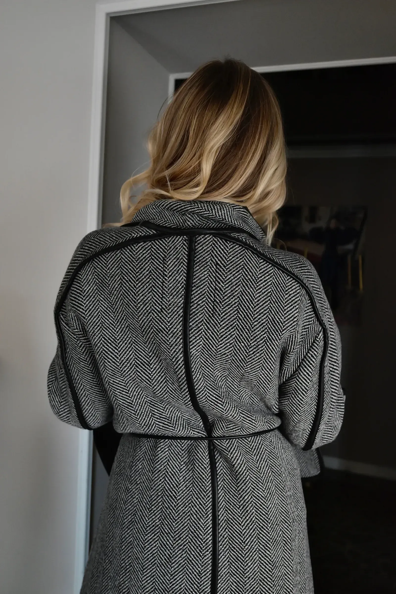 Пальто с кантом