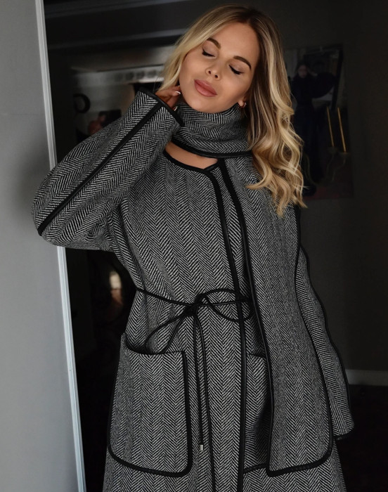 Пальто с кантом