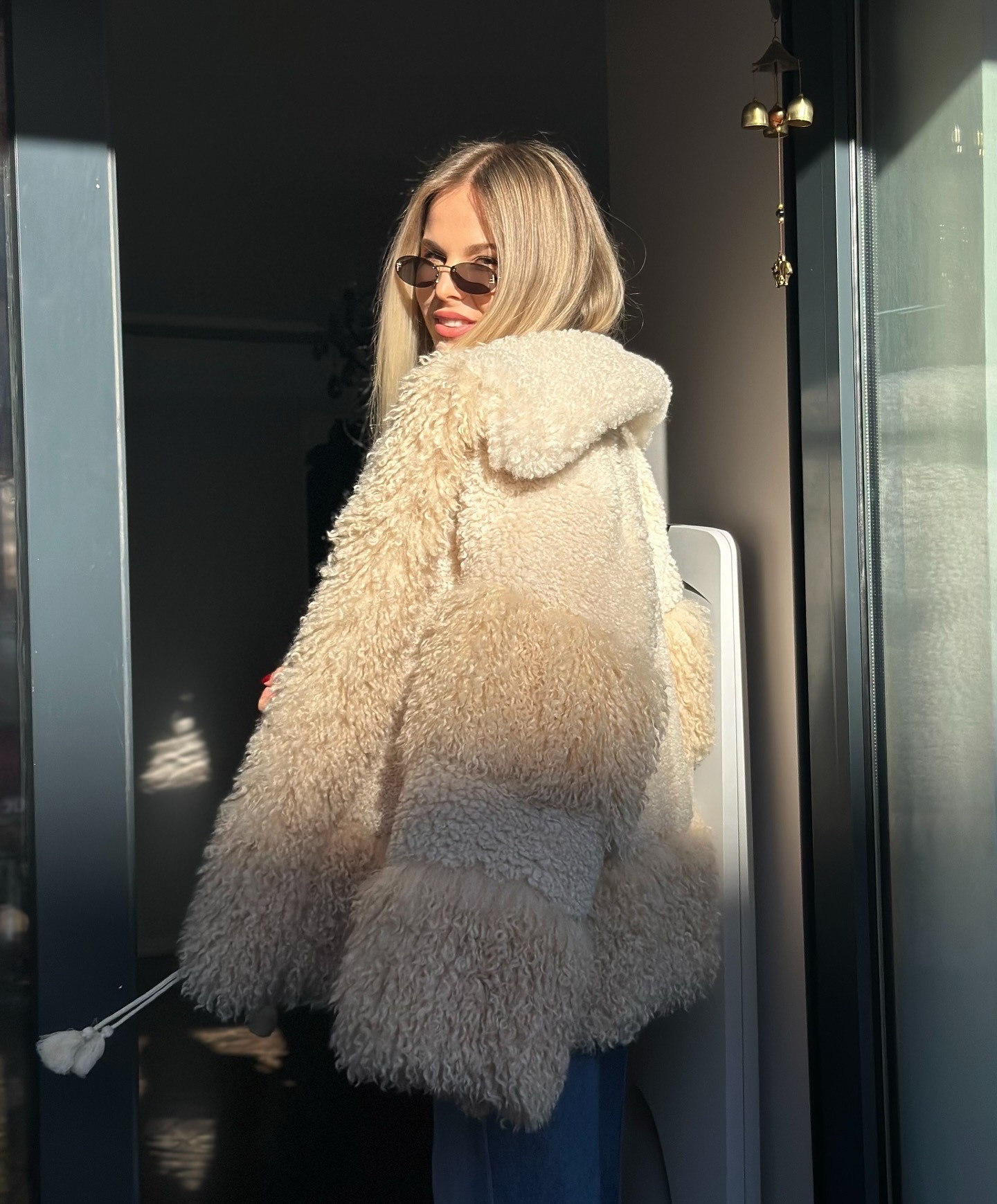 Шубка из искусственного меха