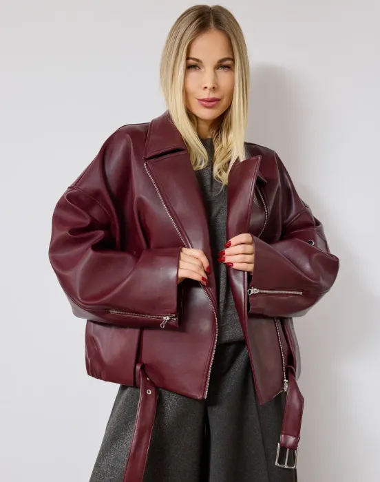 Куртка из эко-кожи в цвете Бургундия