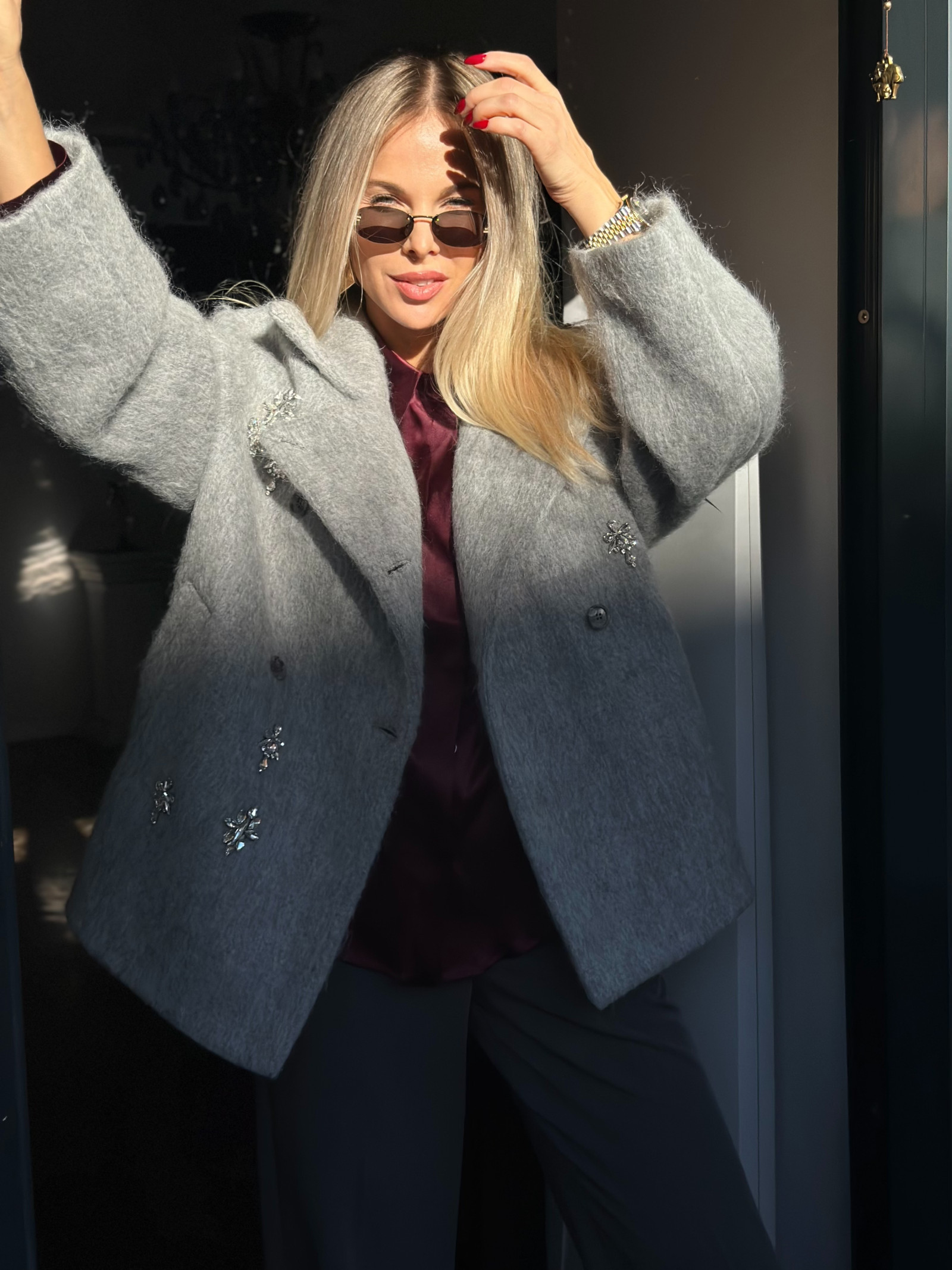 Пальто со стразами