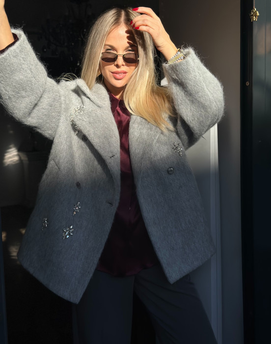 Пальто со стразами