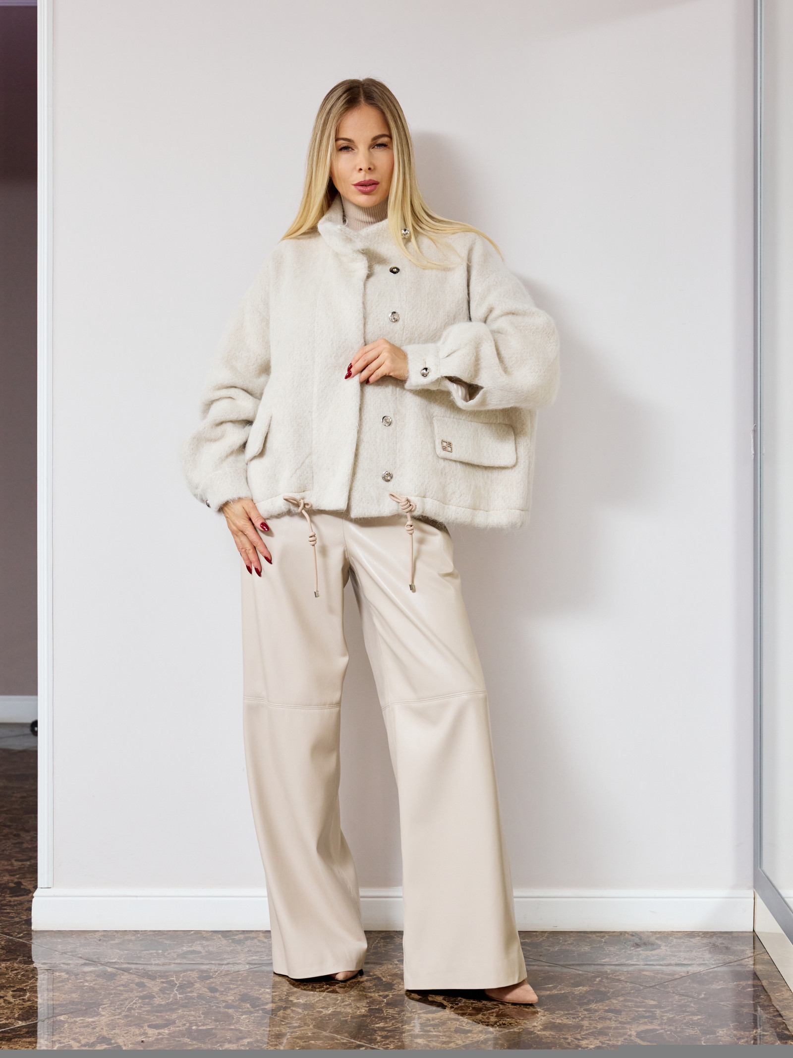 Бомбер из шерсти и мохера