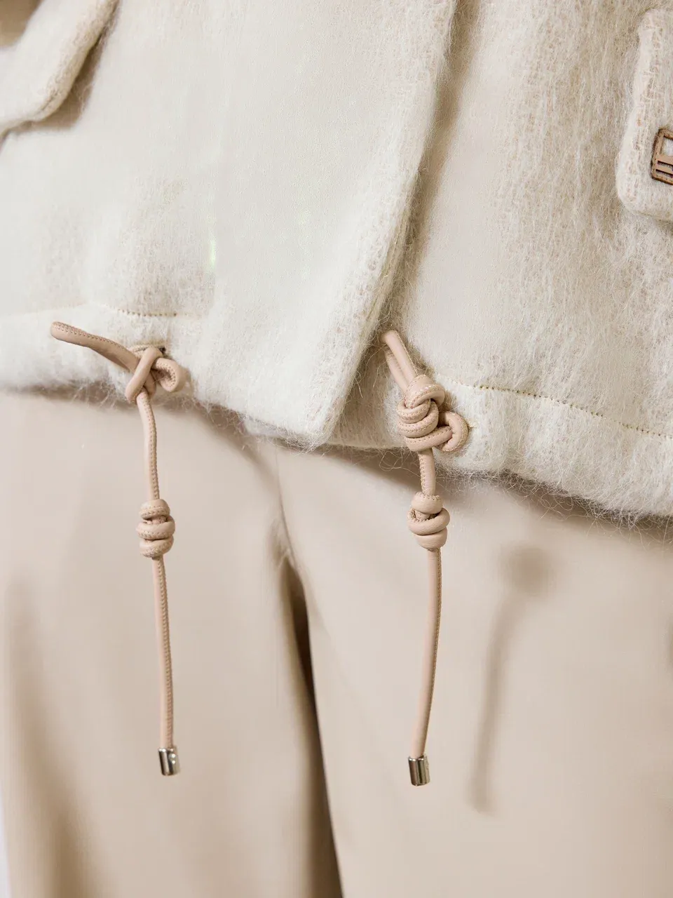 Бомбер из шерсти и мохера