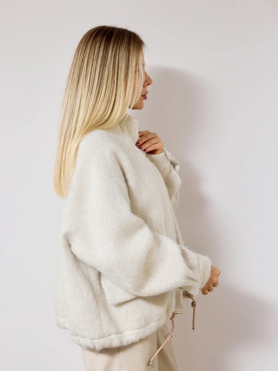 Бомбер из шерсти и мохера