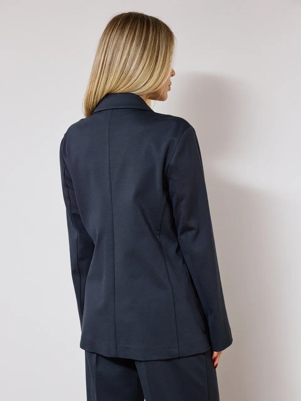 Пиджак от костюма из новой коллекции