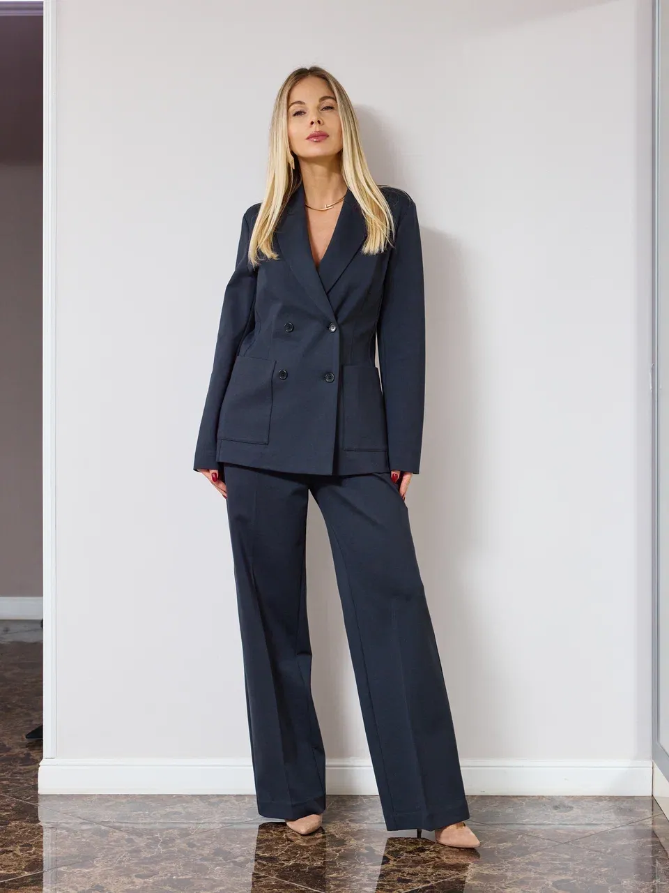 Брюки от костюма из новой коллекции