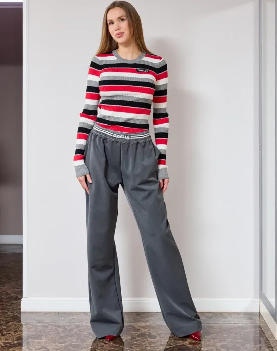 Брюки на резинке с логотипом бренда - фото - 3