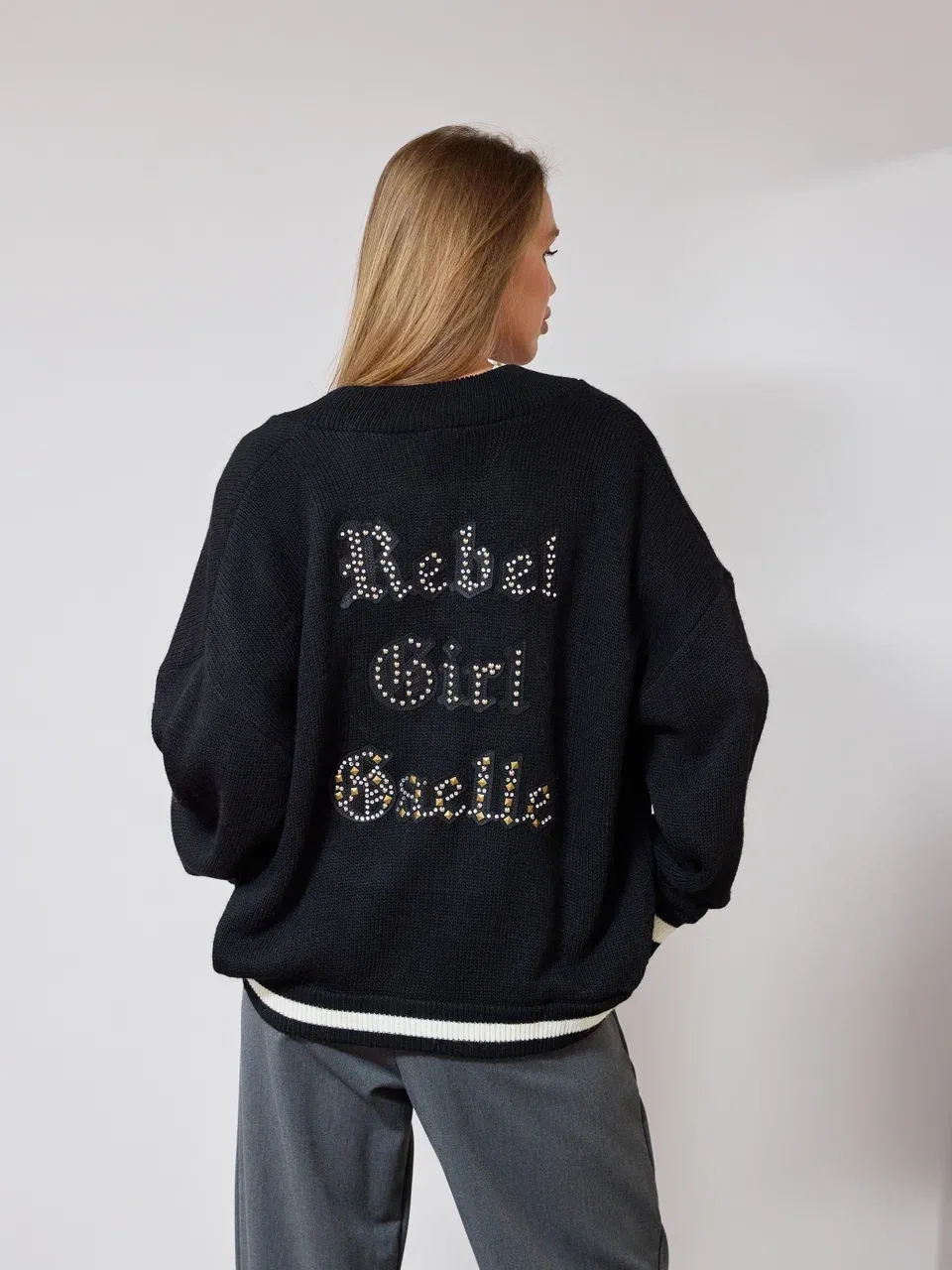 Кардиган на пуговицах с надписью