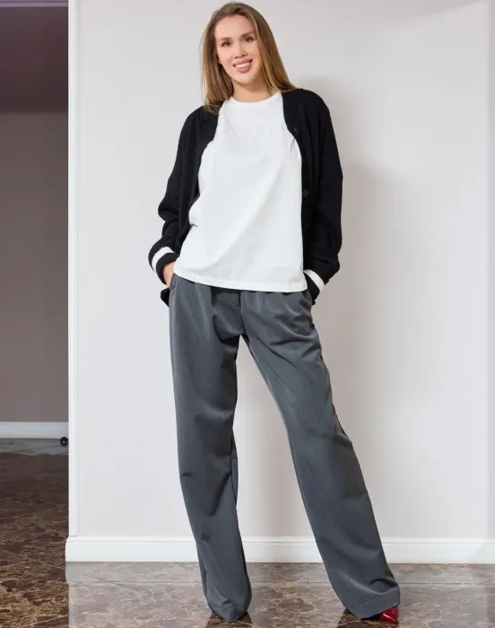 Кардиган на пуговицах с надписью