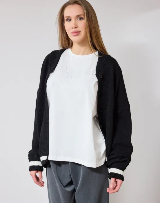 Кардиган на пуговицах с надписью