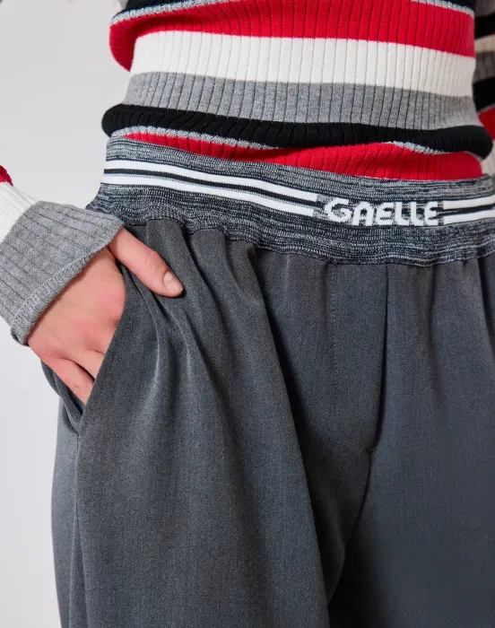 Лонгслив в принте полоска - фото - 1