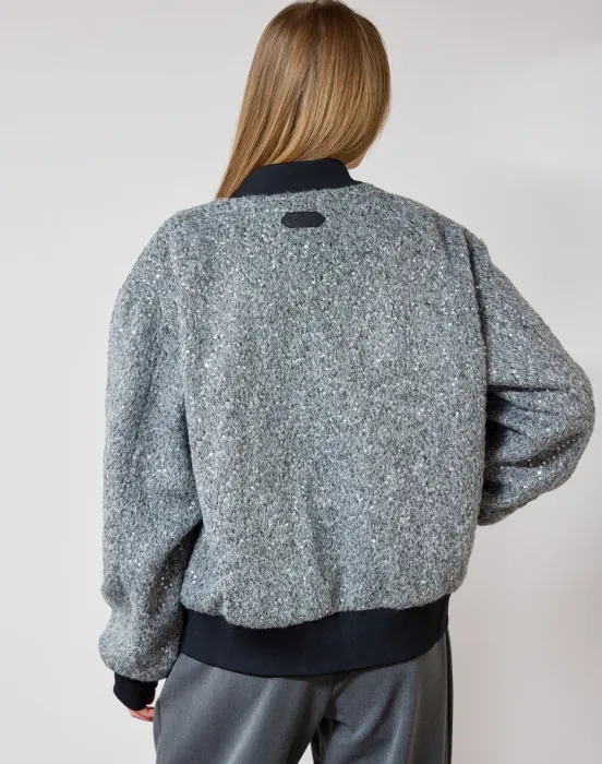 Бомбер с пайетками