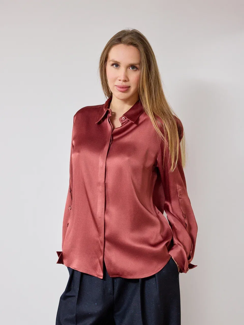Блуза с пуговицами - фото - 6
