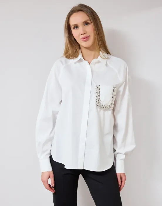 Рубашка  с декорированным карманом