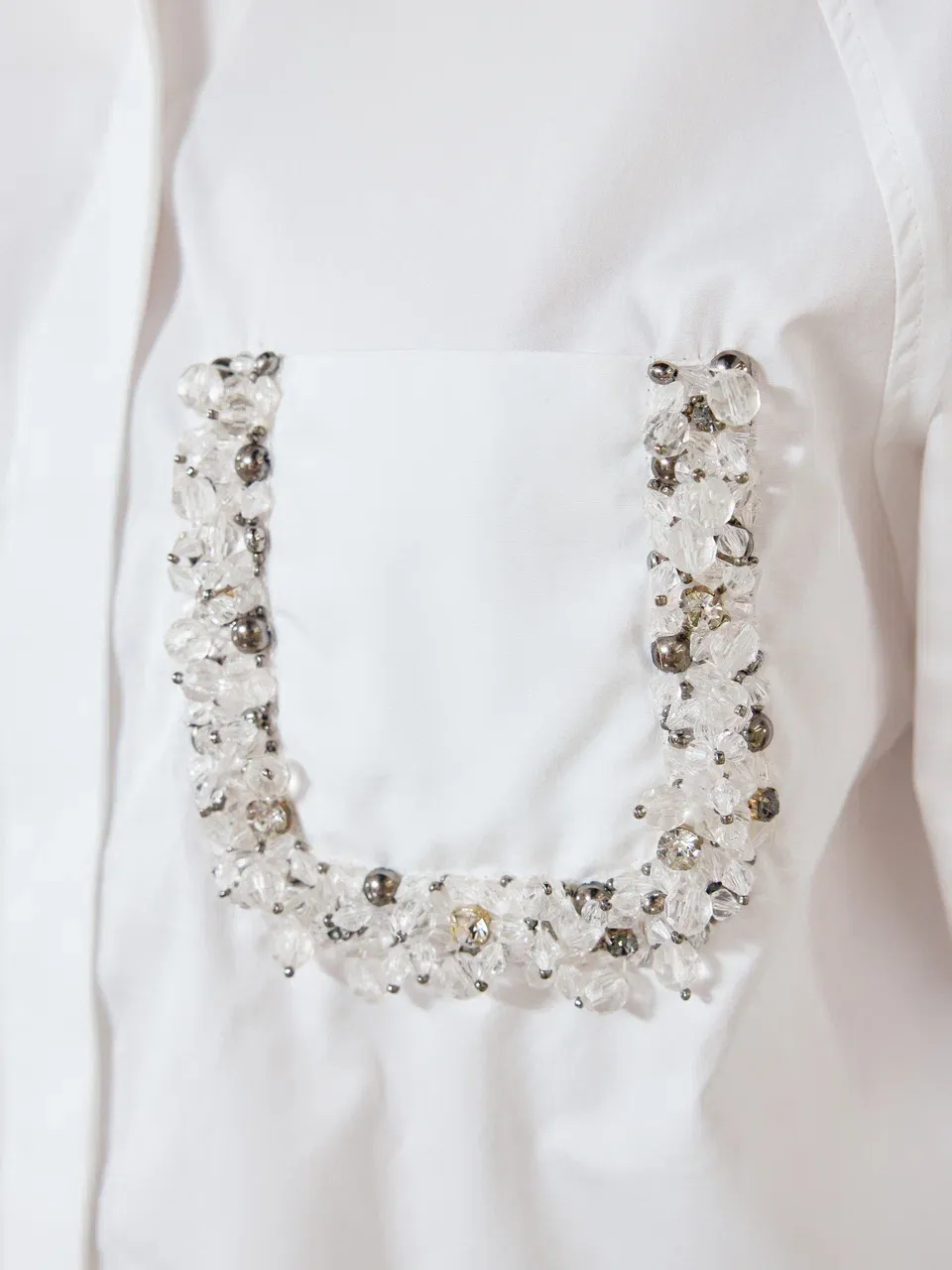 Рубашка  с декорированным карманом