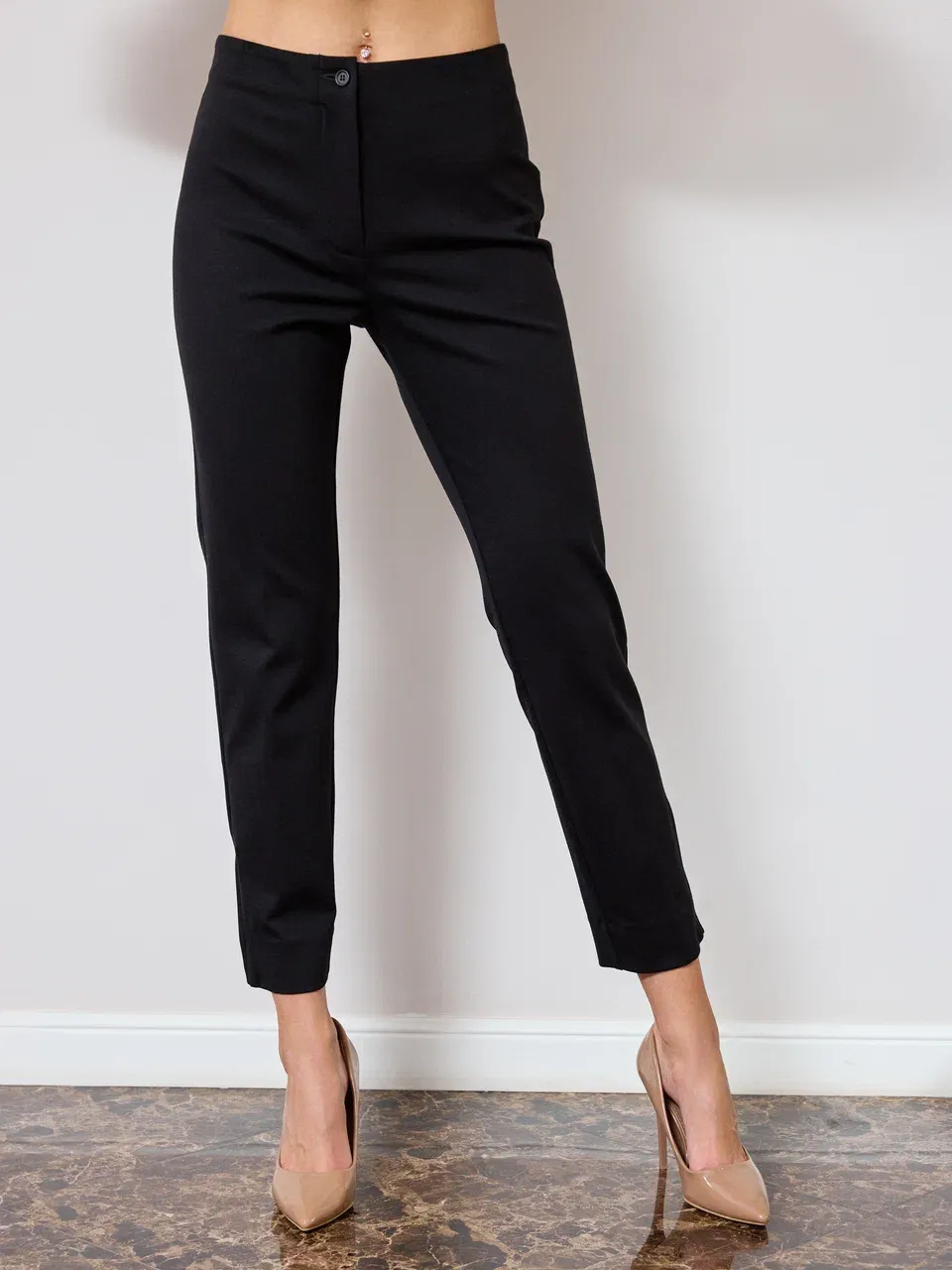 Брюки слим с молнией - фото - 13