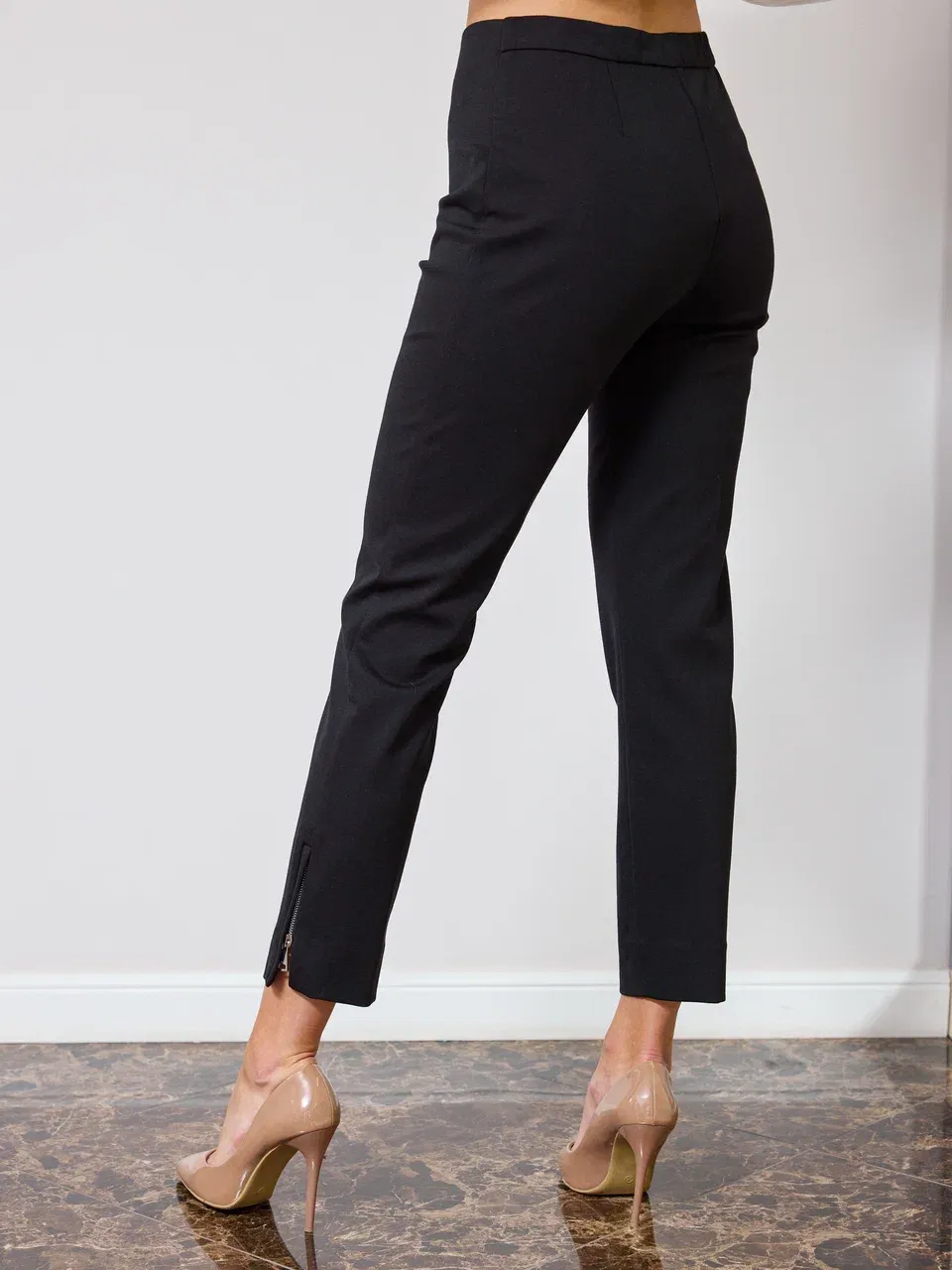 Брюки слим с молнией