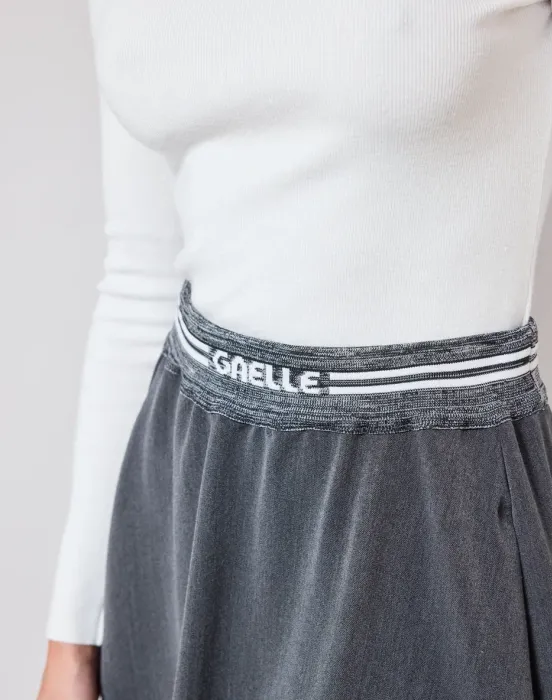 Юбка на резинке с логотипом