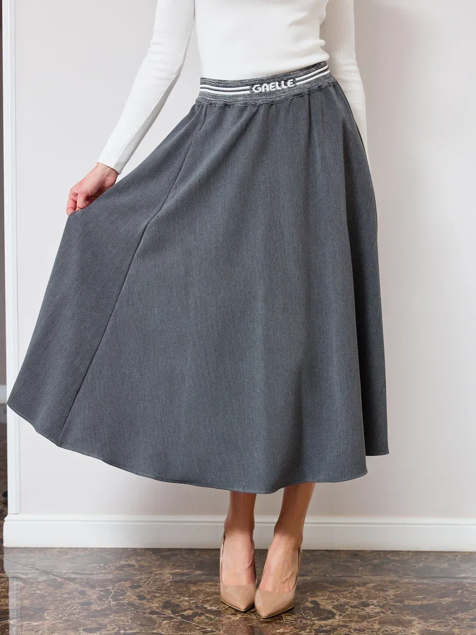 Юбка на резинке с логотипом