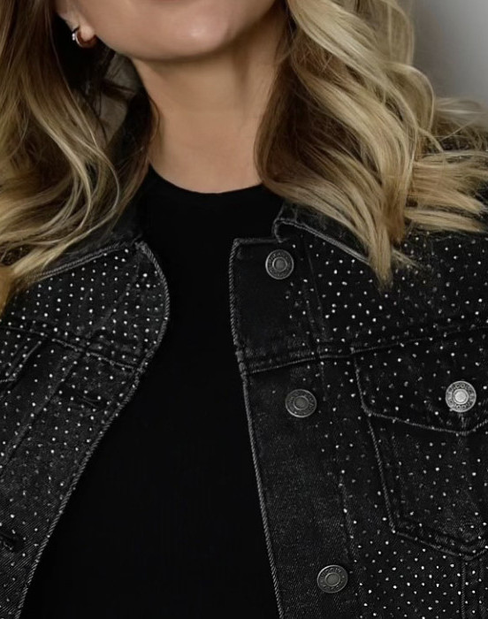 Джинсовая куртка