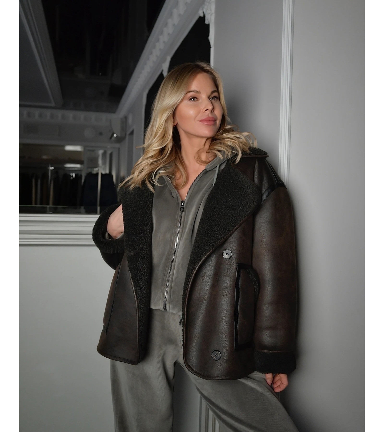 Дубленка с искусственным мехом