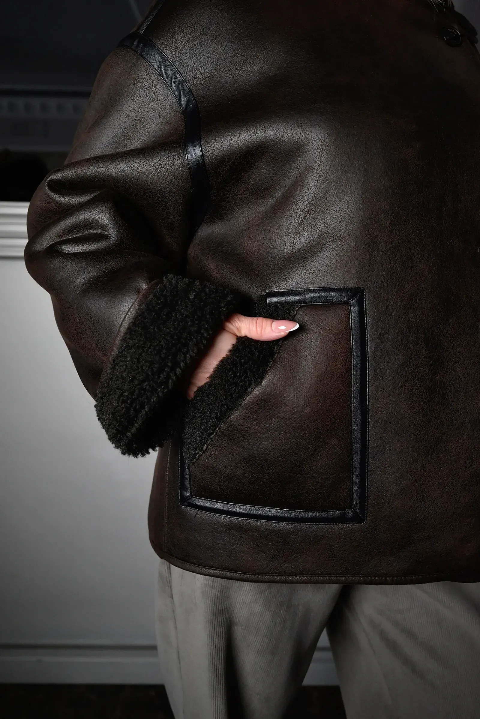 Дубленка с искусственным мехом