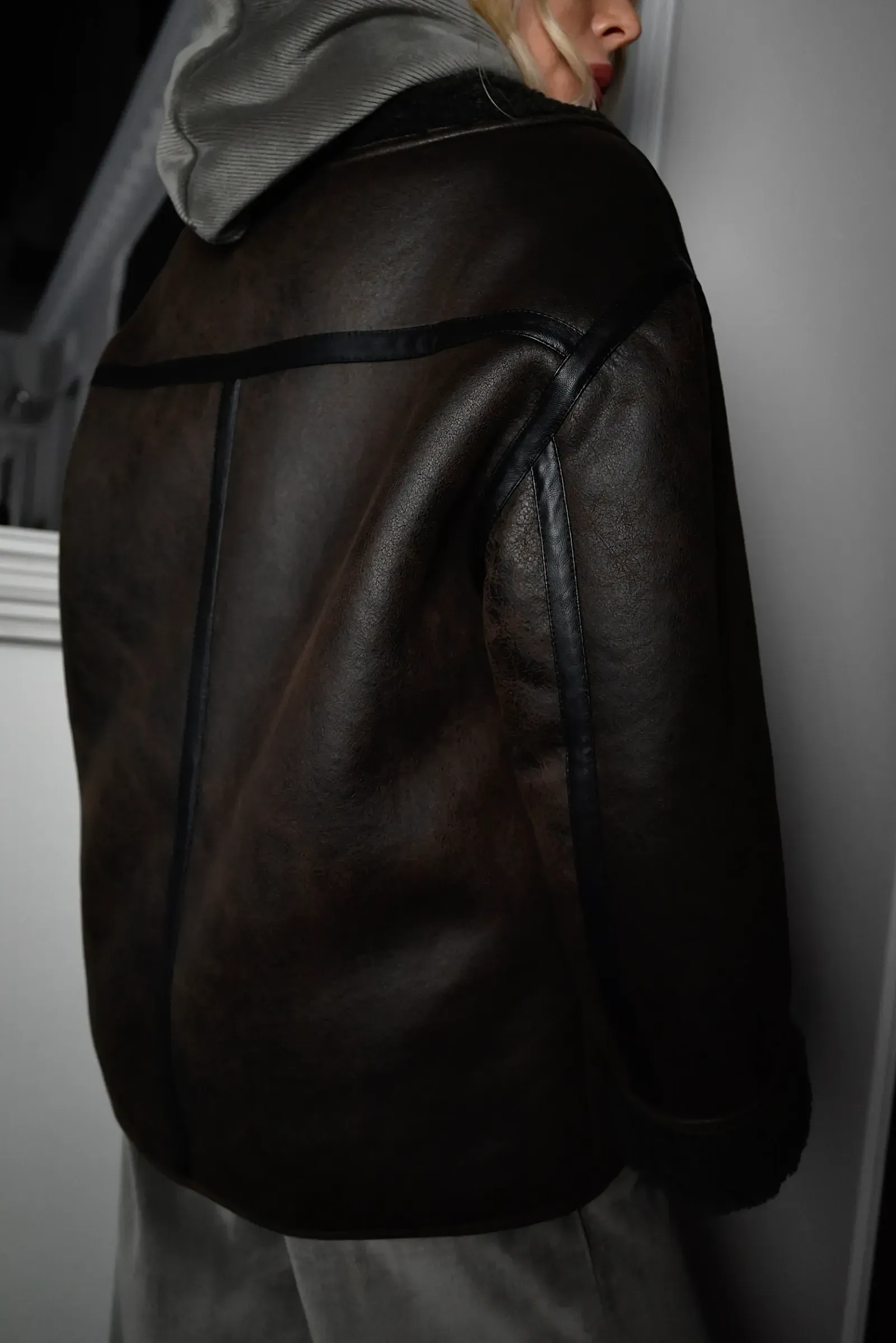 Дубленка с искусственным мехом