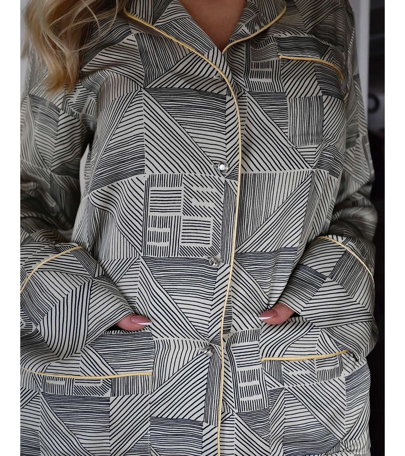 Пижамный костюм