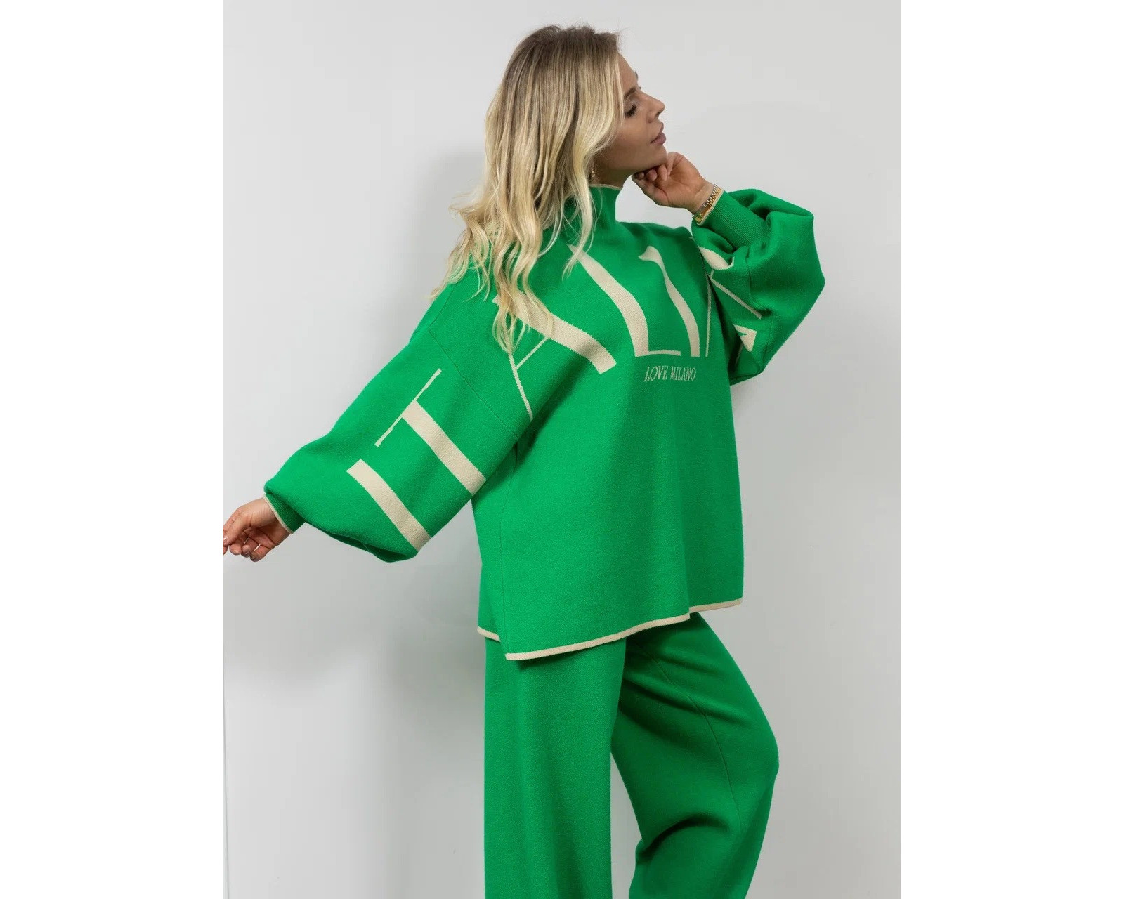 Трикотажный костюм