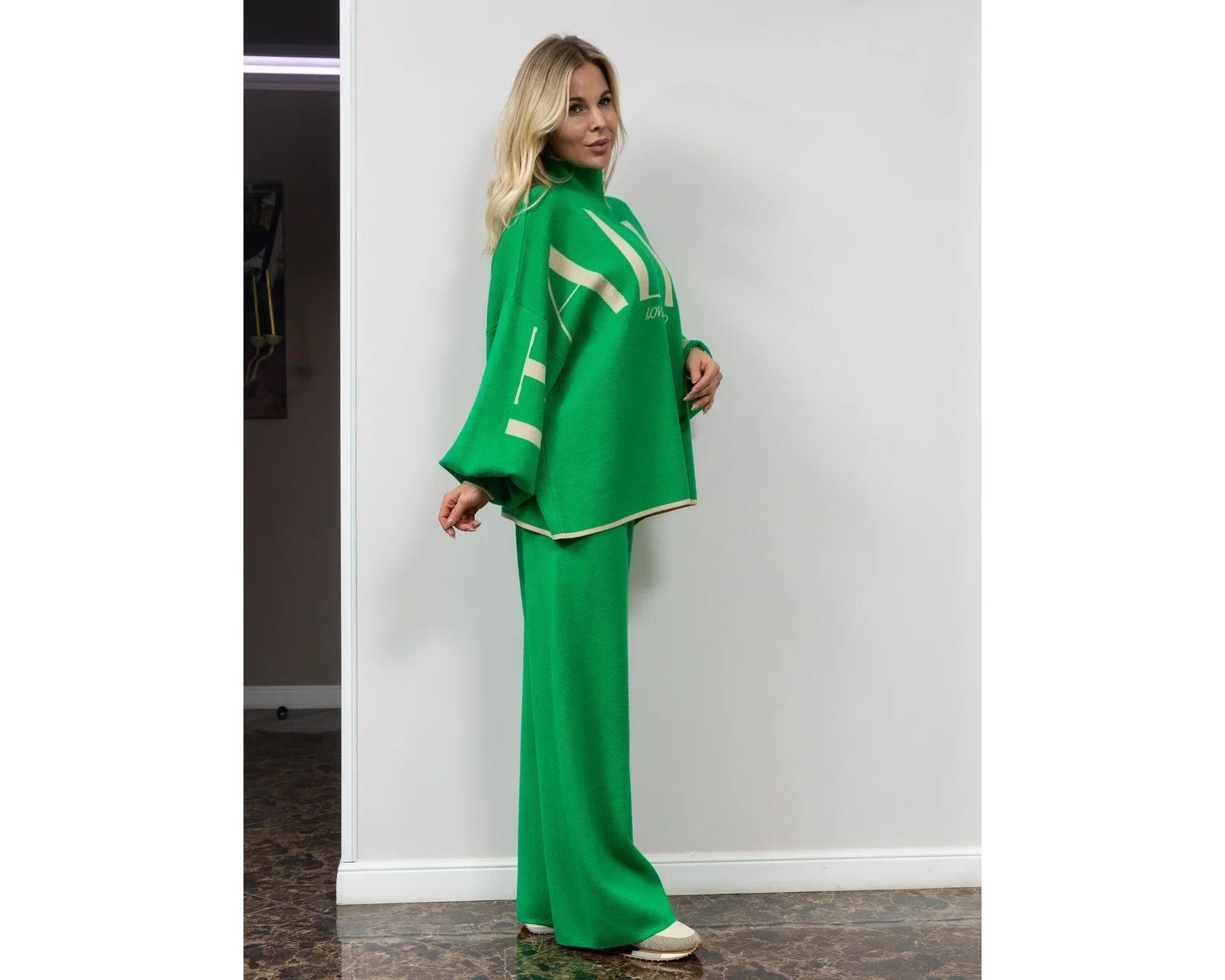 Трикотажный костюм