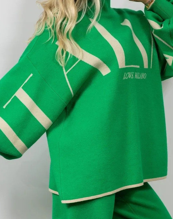 Трикотажный костюм