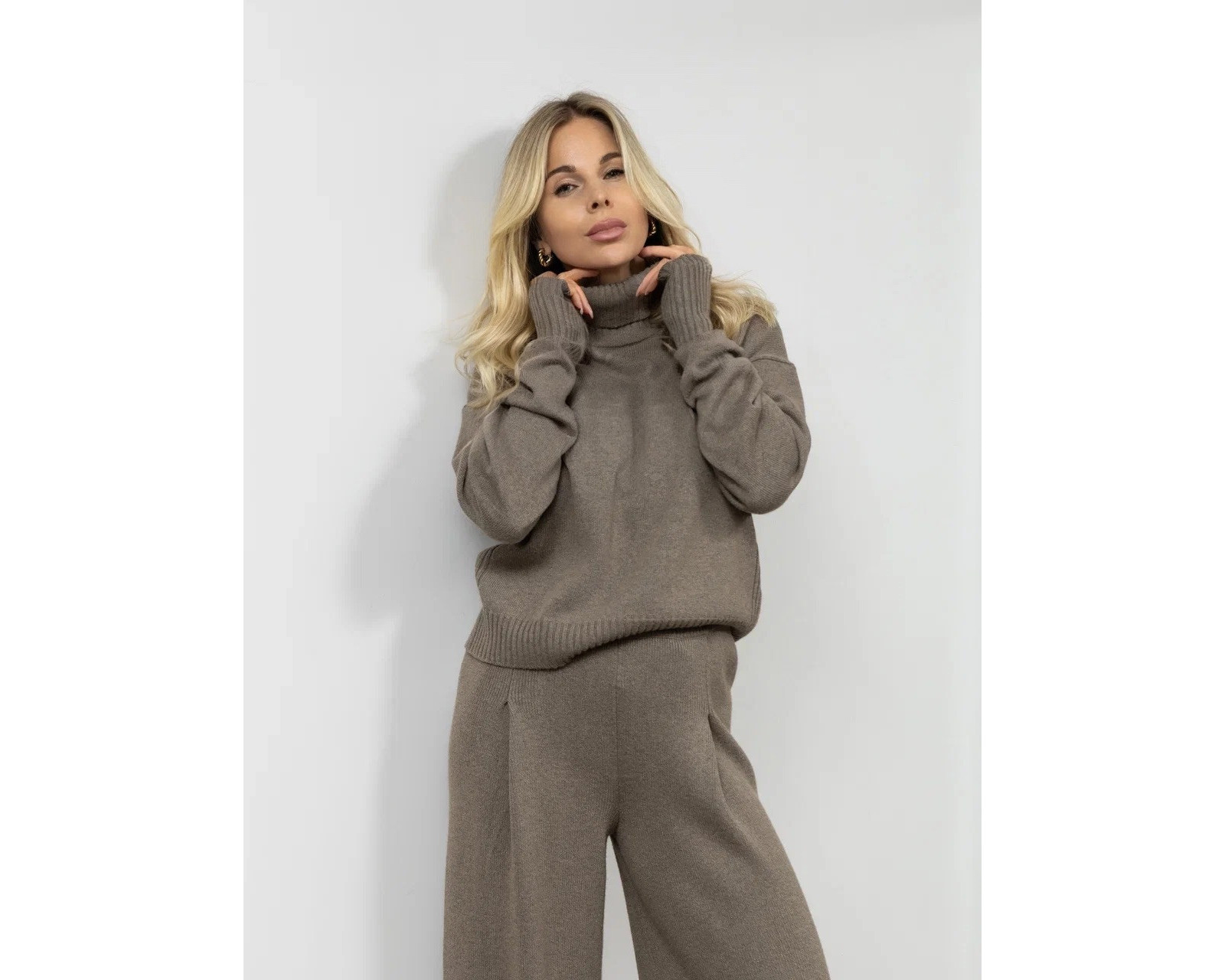 Трикотажный костюм