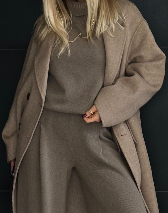 Трикотажный костюм