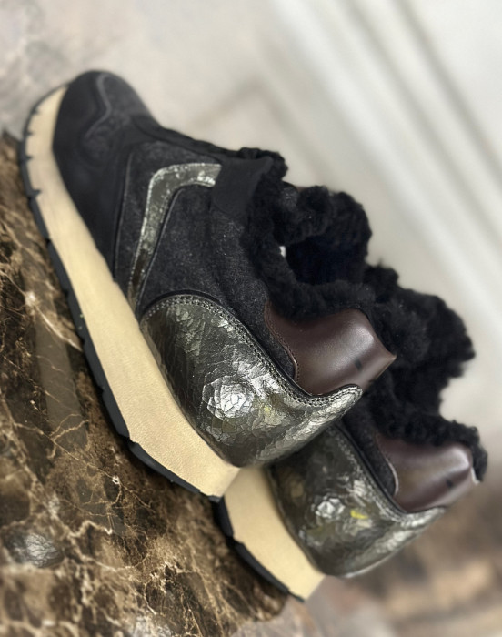 Кроссовки - фото - 3