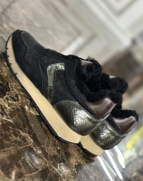 Кроссовки - фото - 4