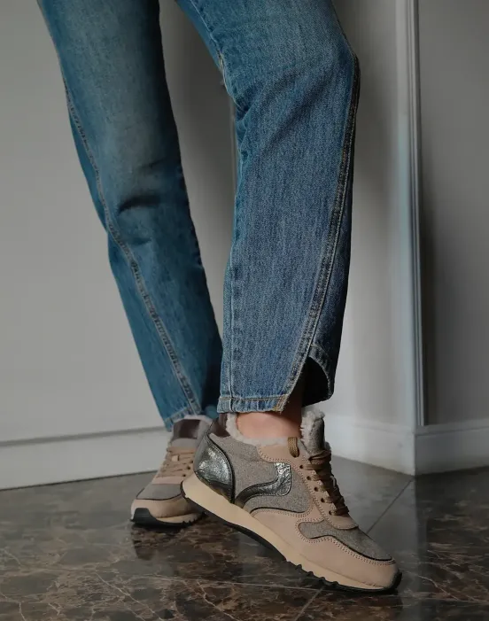 Кроссовки со вставками твида и нубука, натуральный мех - фото - 1