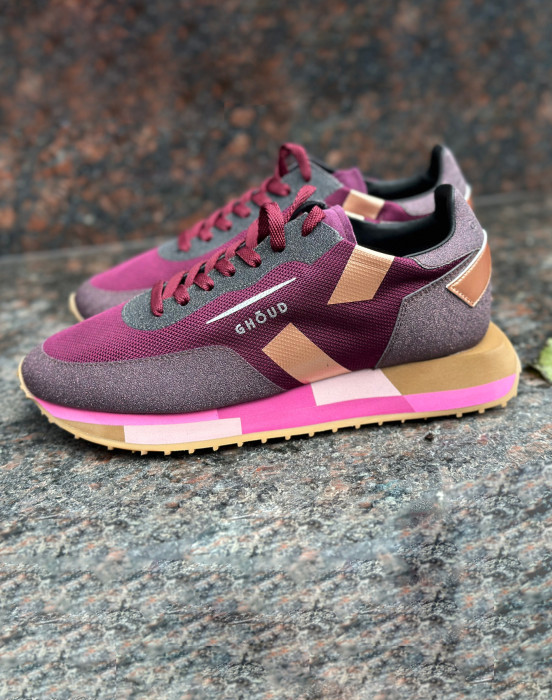 Кроссовки - фото - 1