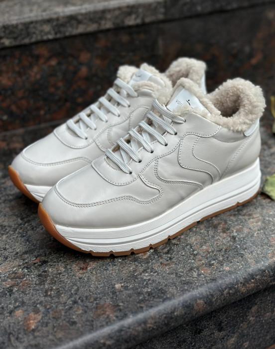 Кроссовки - фото - 2