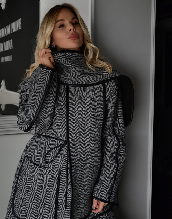 Пальто с кантом - фото - 2