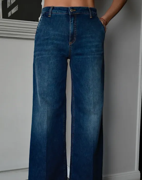 Джинсы - фото - 3